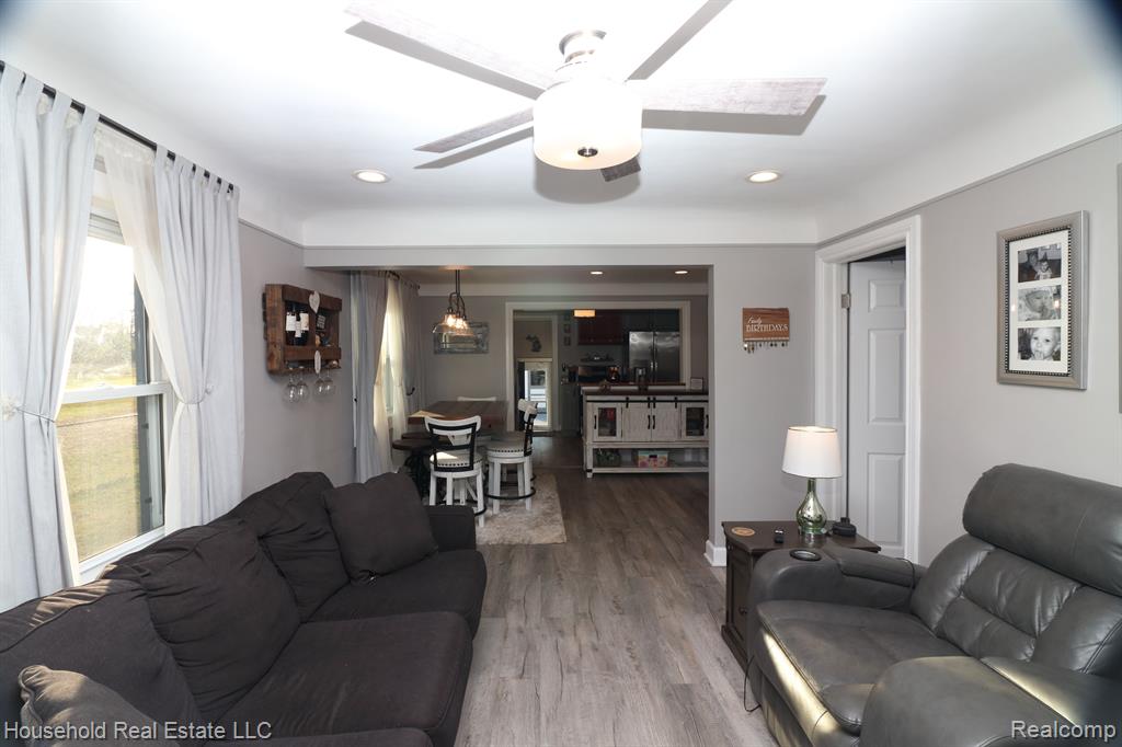 2794 Frankson Avenue Rochester Hills, MI 48307 - Photo 5 of 25
