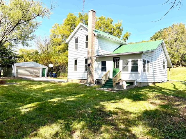 $164,900 | 103 High Street, North Freedom, WI 53951