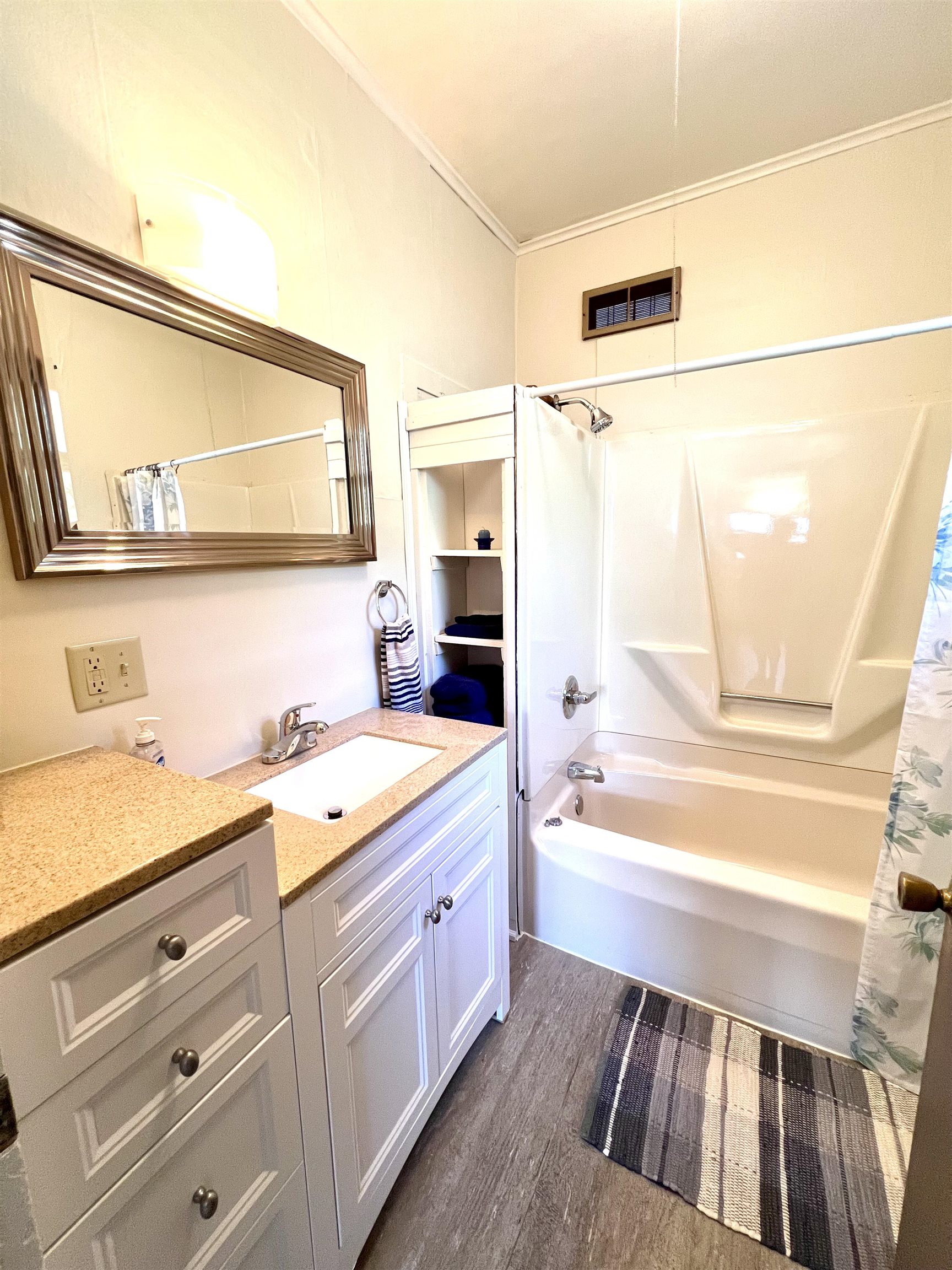 103 High Street North Freedom, WI 53951 - Photo 6 of 21