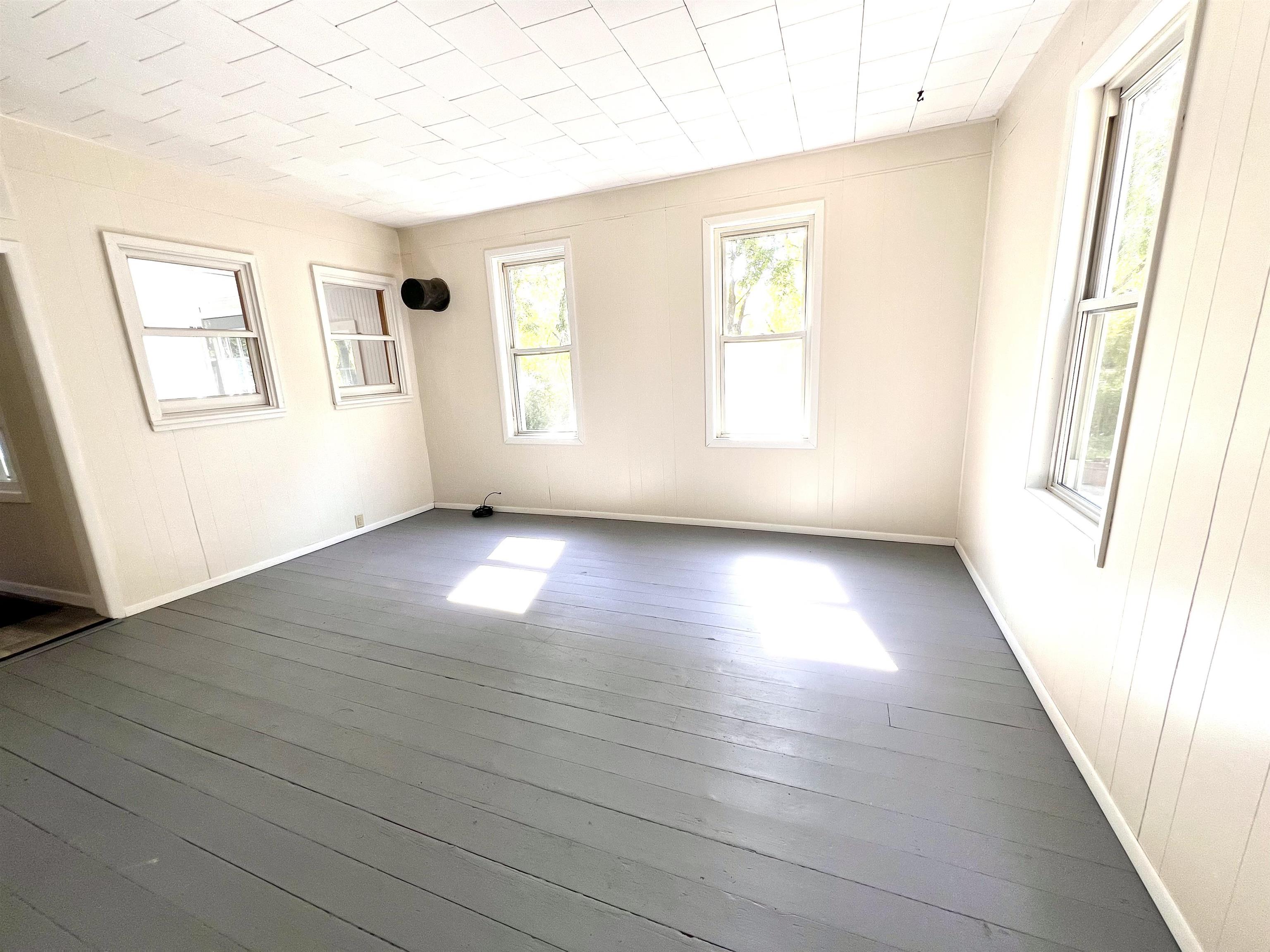 103 High Street North Freedom, WI 53951 - Photo 8 of 21