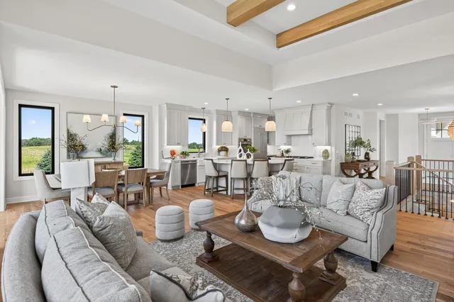 $2,670,509 | 3921 White Oak Lane, Chanhassen, MN 55331