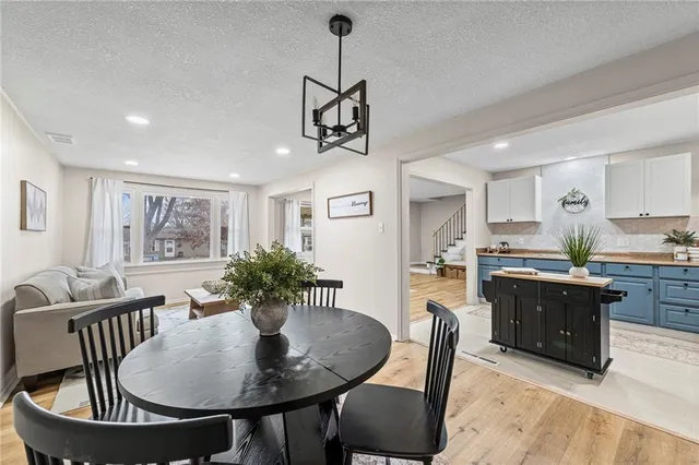 $254,000 | 2506 South 48th Terrace, Kansas City, KS 66106