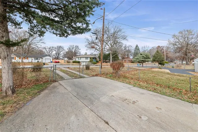 $254,000 | 2506 South 48th Terrace, Kansas City, KS 66106