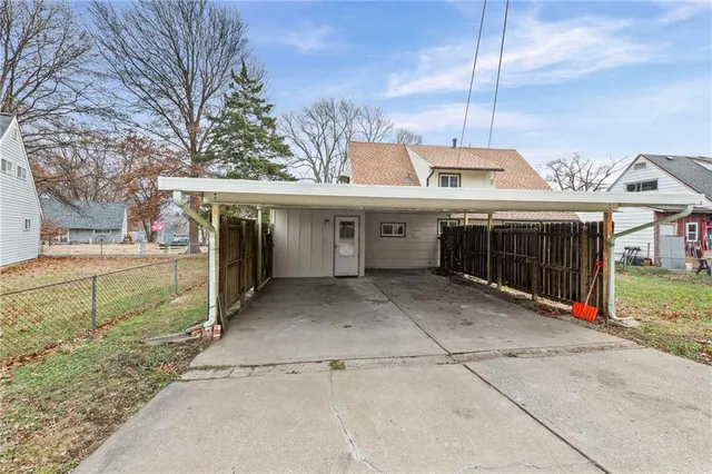 $254,000 | 2506 South 48th Terrace, Kansas City, KS 66106