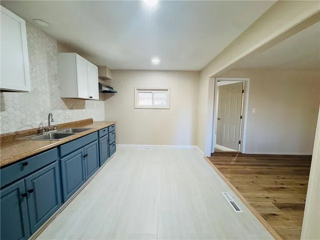 $256,000 | 2506 South 48th Terrace, Kansas City, KS 66106