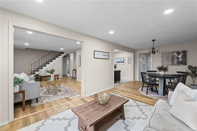 $254,000 | 2506 South 48th Terrace, Kansas City, KS 66106