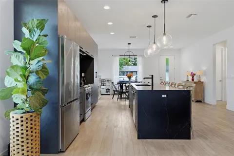 $750,000 | 5160 Dartmouth Avenue North, St. Petersburg, FL 33710