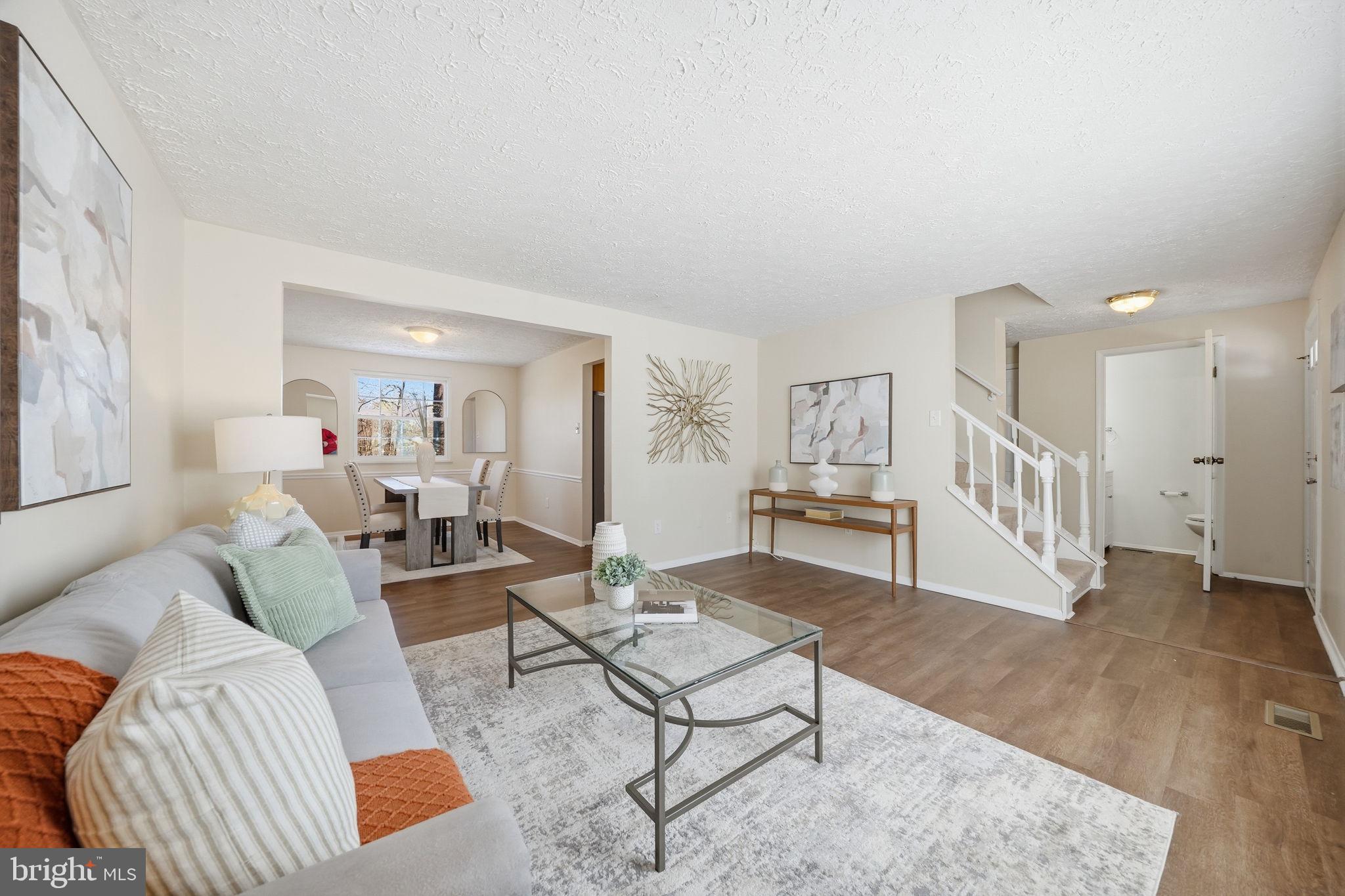 8303 White Star Court Springfield, VA 22153 - Photo 6 of 52