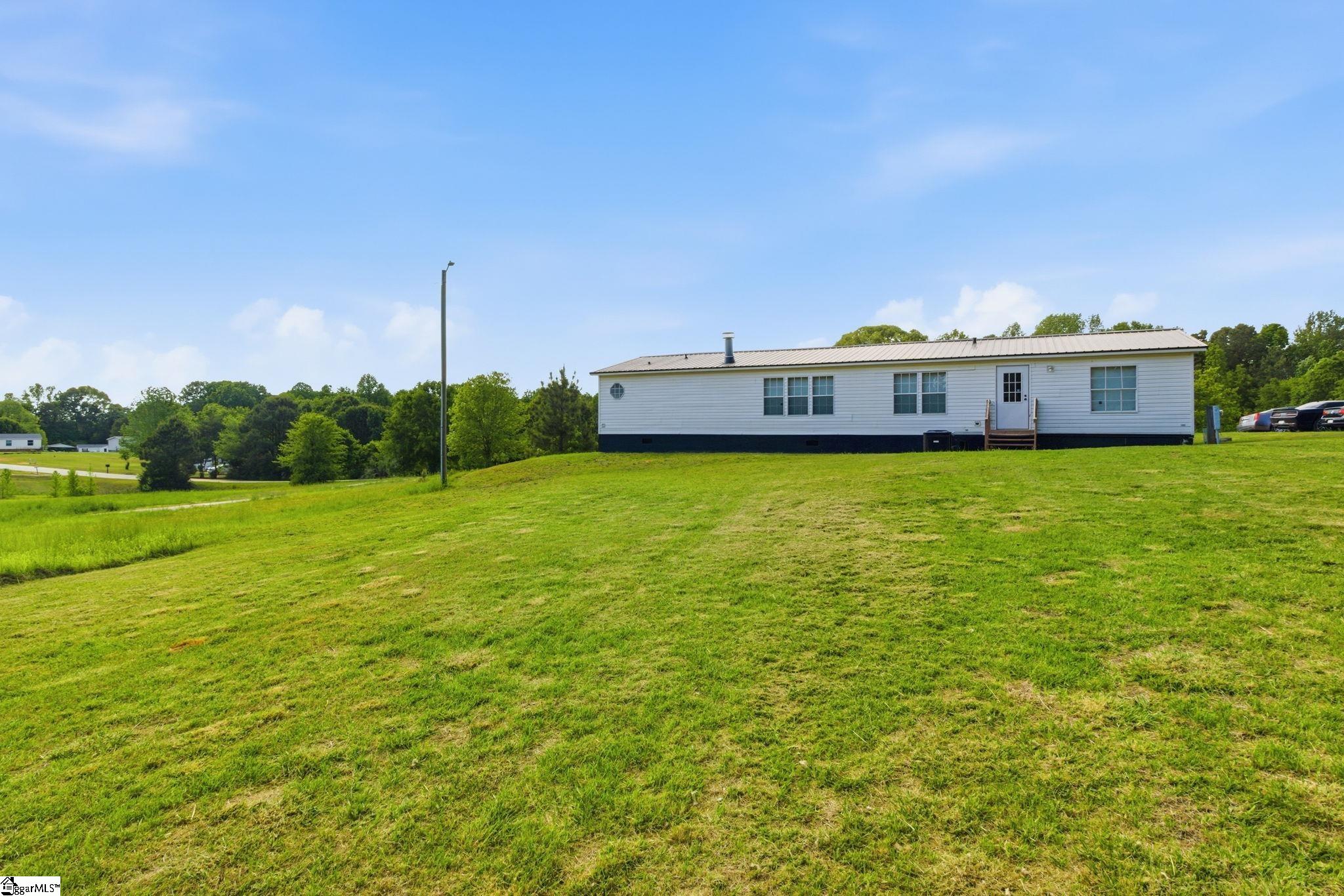 310 Old Stable Lane Laurens, SC 29360 - Photo 20 of 25
