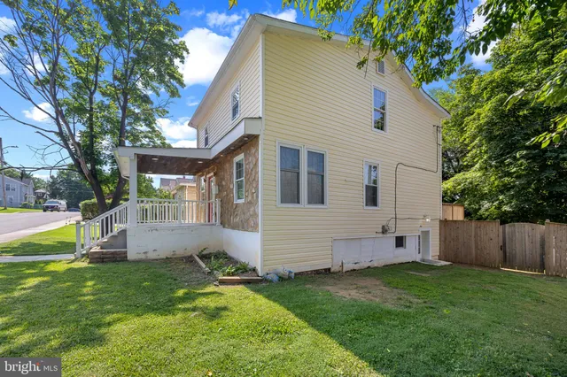$295,000 | 3905 Pinewood Avenue, Baltimore, MD 21206