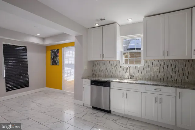 $295,000 | 3905 Pinewood Avenue, Baltimore, MD 21206