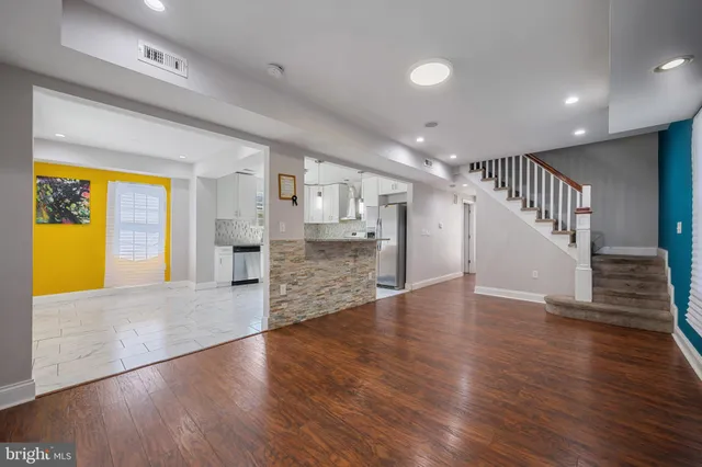 $295,000 | 3905 Pinewood Avenue, Baltimore, MD 21206