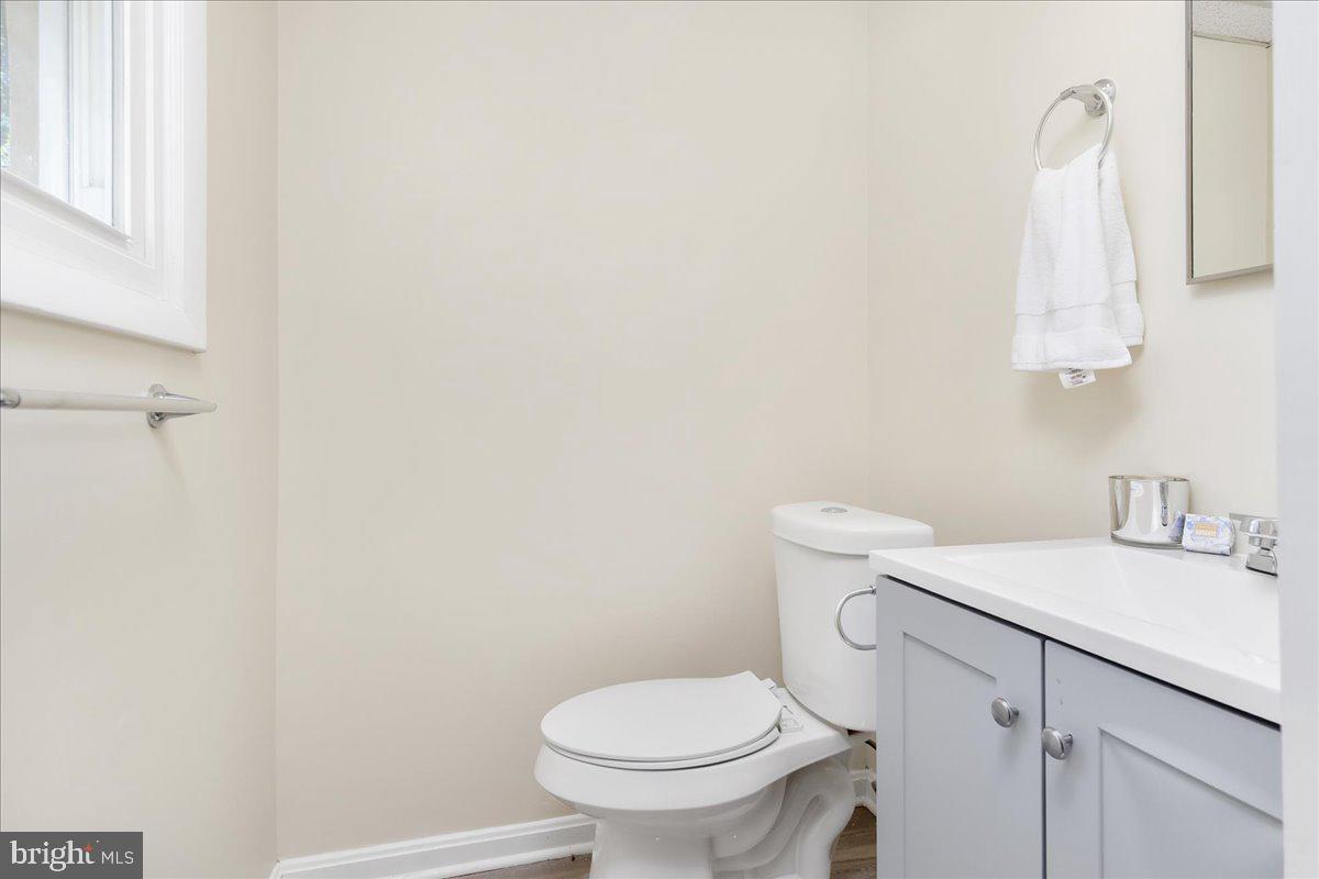 8004 Malcolm Road Clinton, MD 20735 - Photo 30 of 34 Lower level half bath