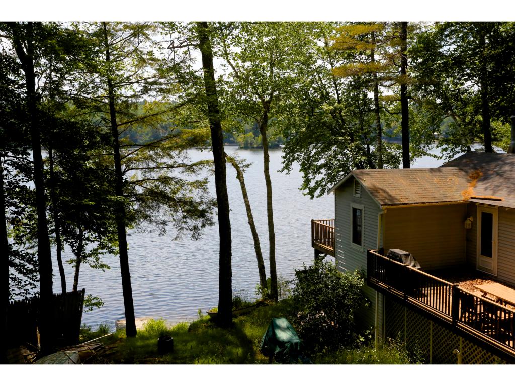 41 Northshore Road Sunapee, NH 03782 - Photo 3 of 12