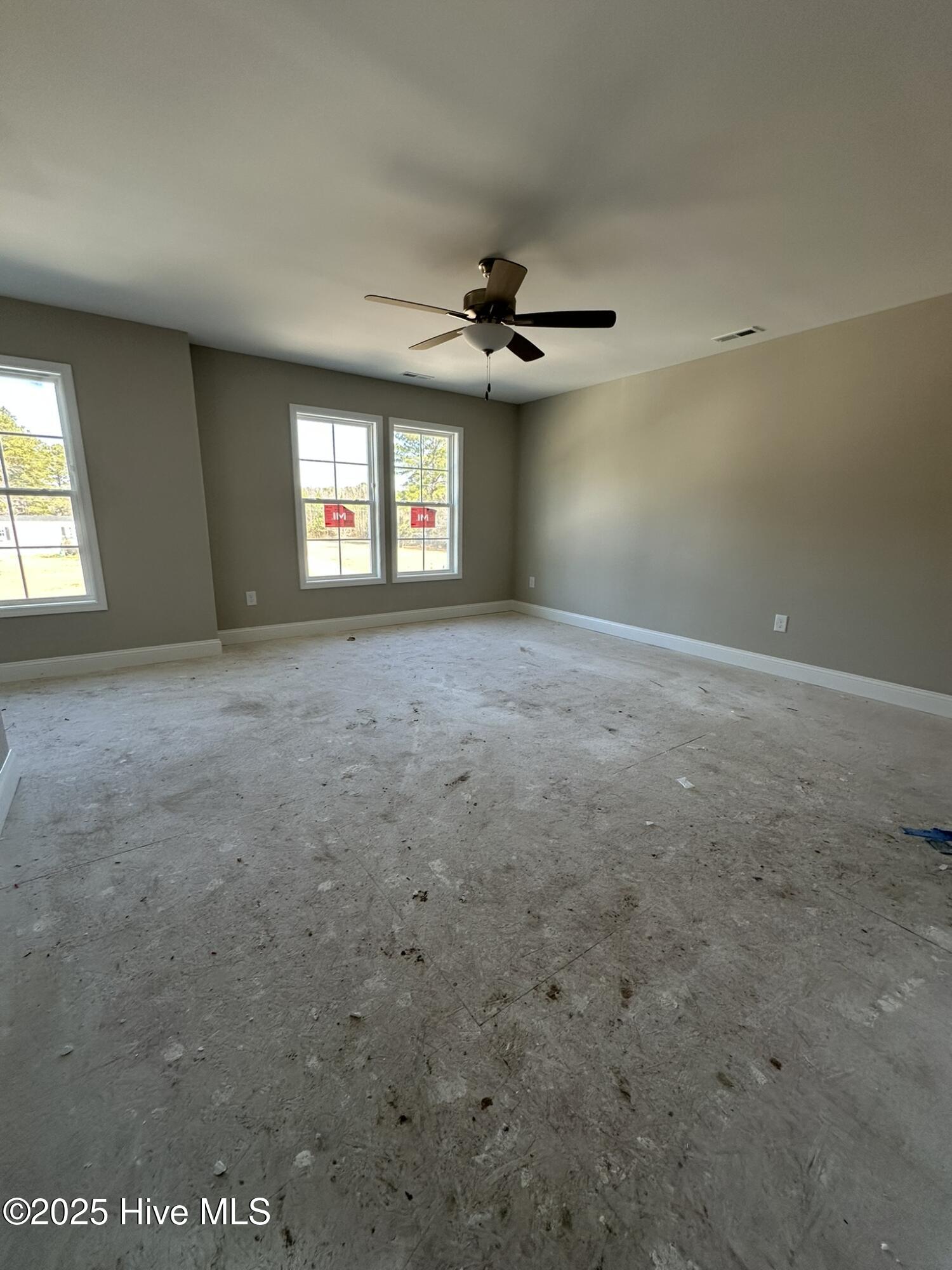 185 Brighttown Road Maysville, NC 28555 - Photo 8 of 18 Primary Bedroom
