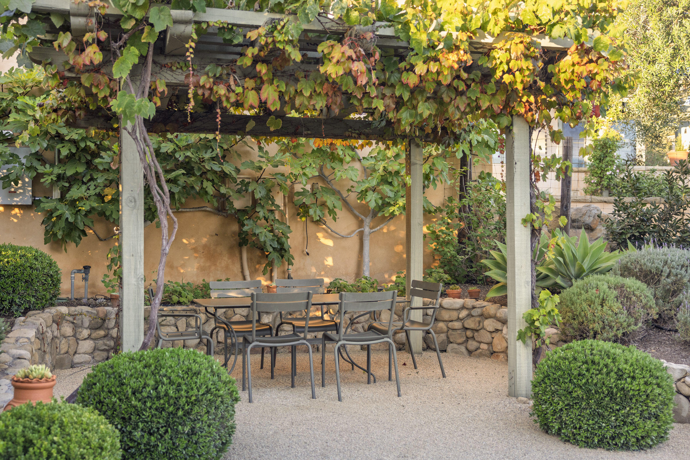 1022 Garcia Road Santa Barbara, CA 93103 - Photo 10 of 29 a view of a tables and chairs in a patio