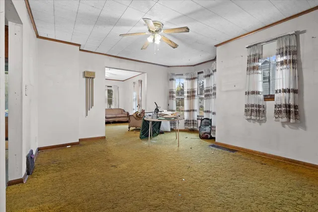 $180,000 | 1825 Minnesota Street, Oshkosh, WI 54902