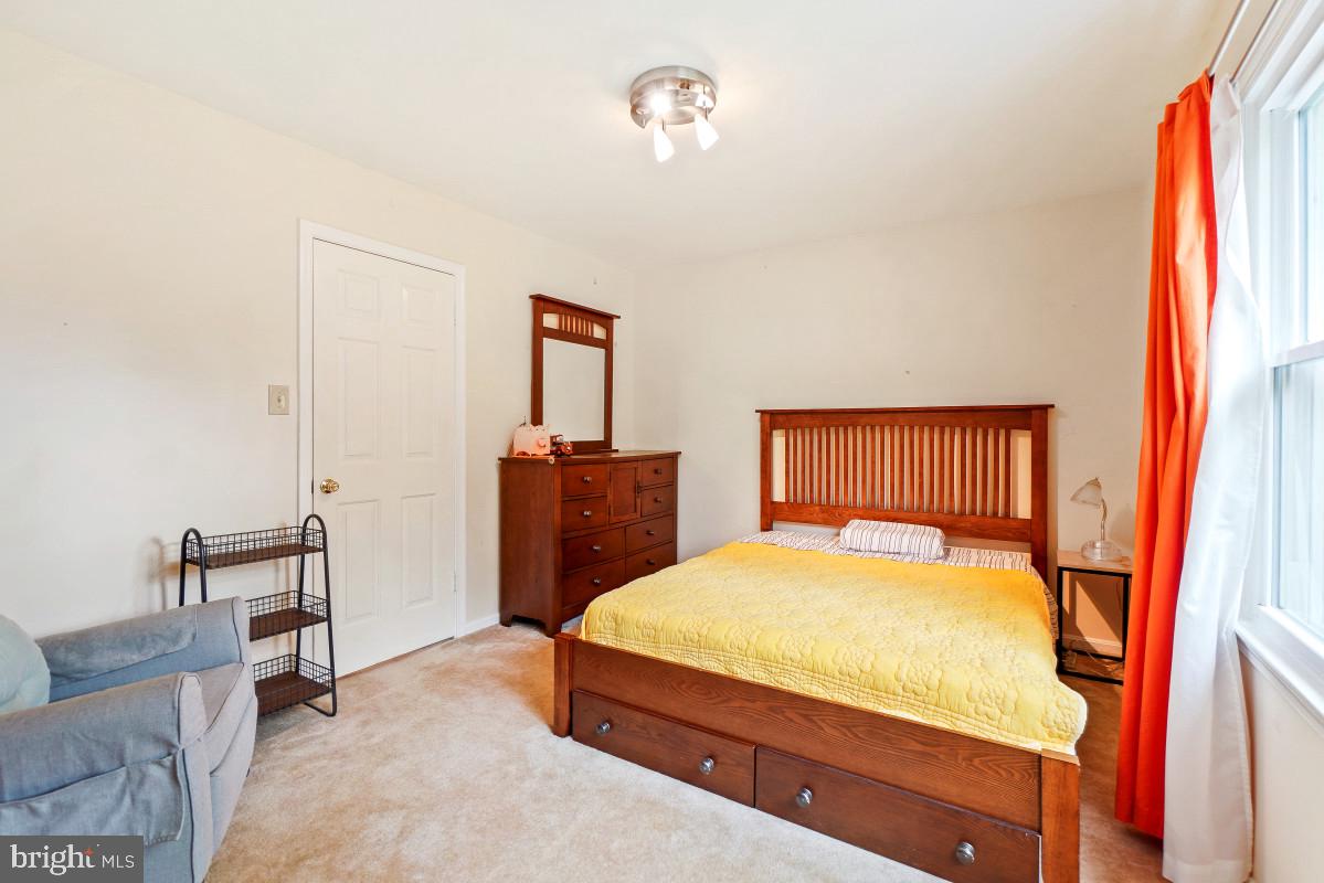 404 Tapawingo Road Southeast Vienna, VA 22180 - Photo 24 of 44