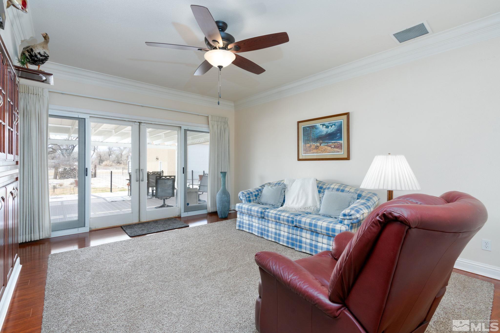 615 Carson River Drive Fallon, NV 89406 - Photo 8 of 40 a living room with furniture and a large window