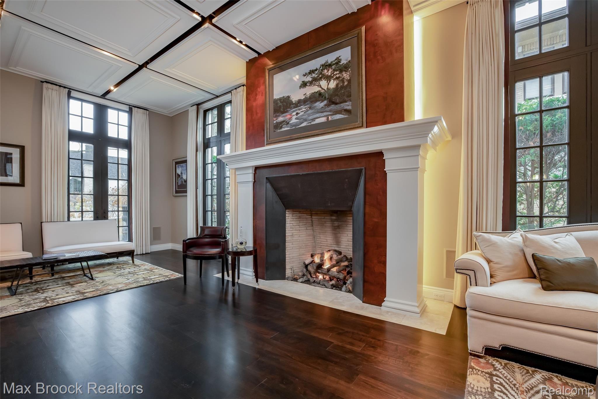144 Linden Road Birmingham, MI 48009 - Photo 11 of 68 2E2A8890-HDR-Edit.jpg
