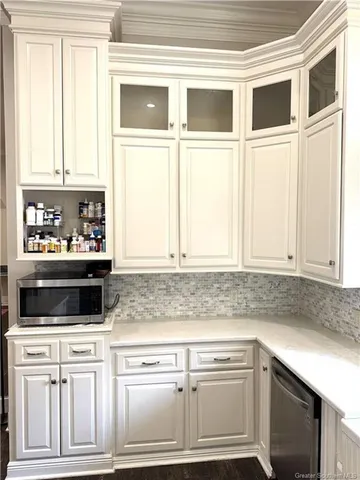 $550,000 | 24389 Gillson Road, Iowa, LA 70647