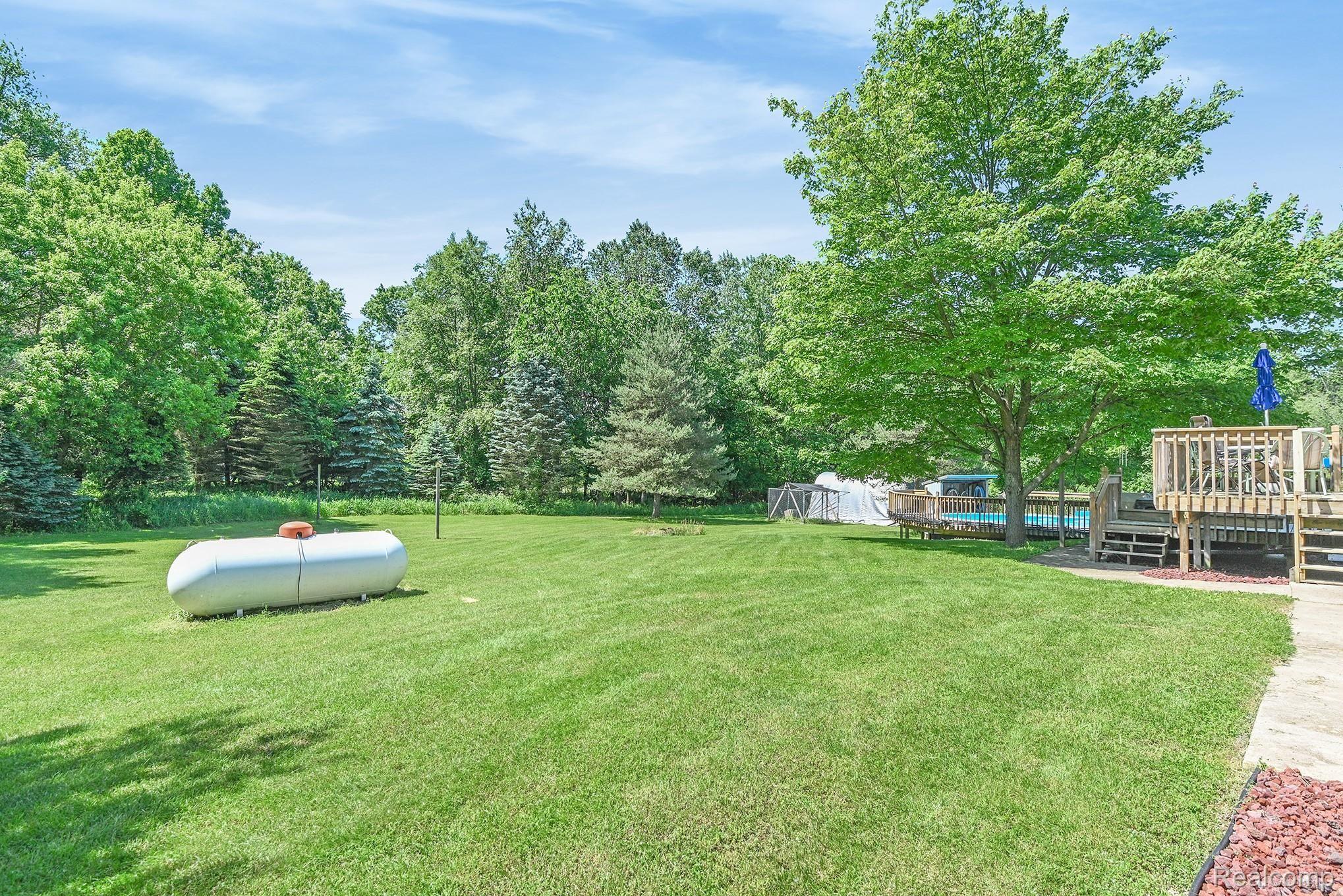 4438 Lahring Road Holly, MI 48442 - Photo 8 of 25 CNG_9374.jpg