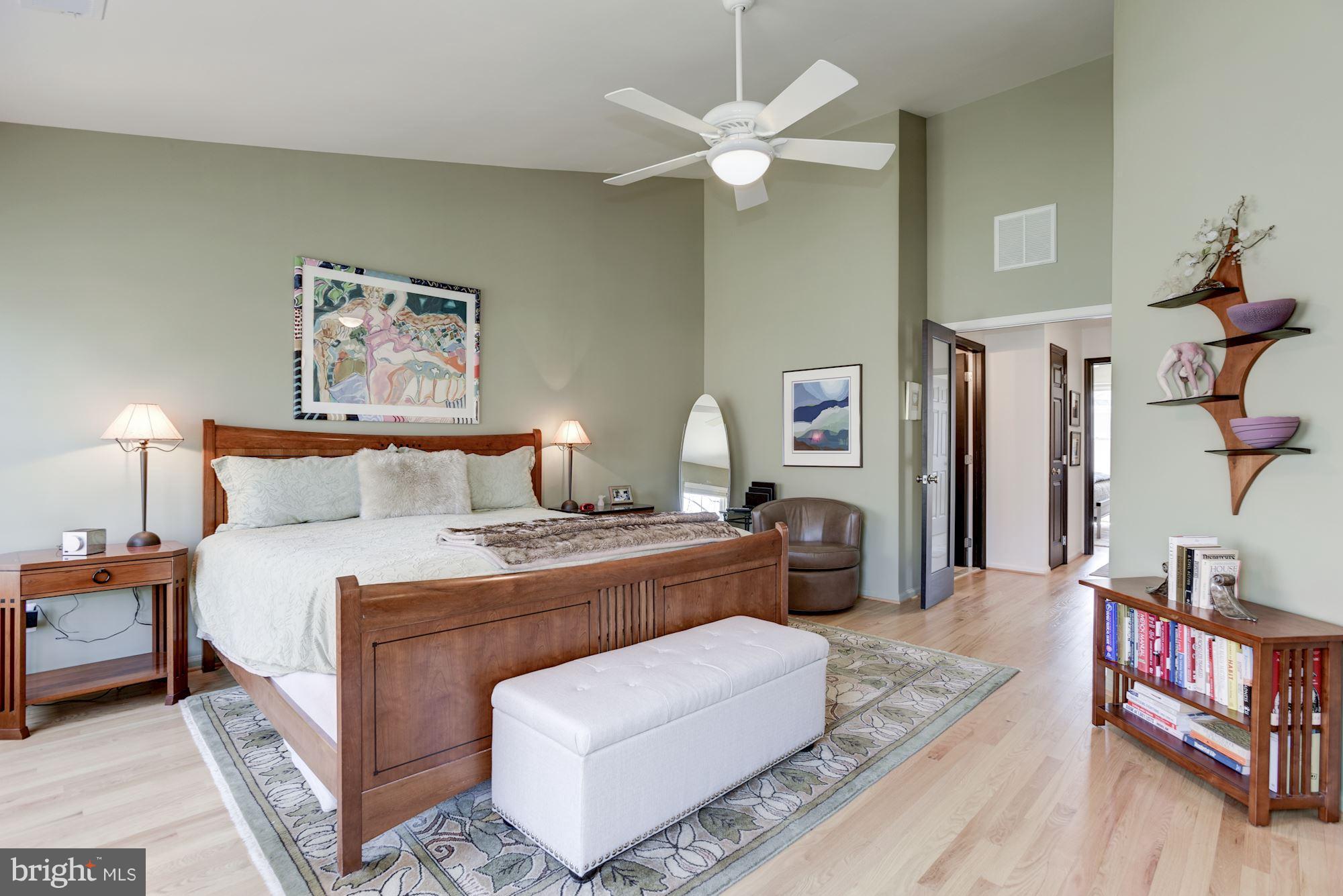 11492 Waterhaven Court Reston, VA 20190 - Photo 17 of 30 Bedroom (Master)