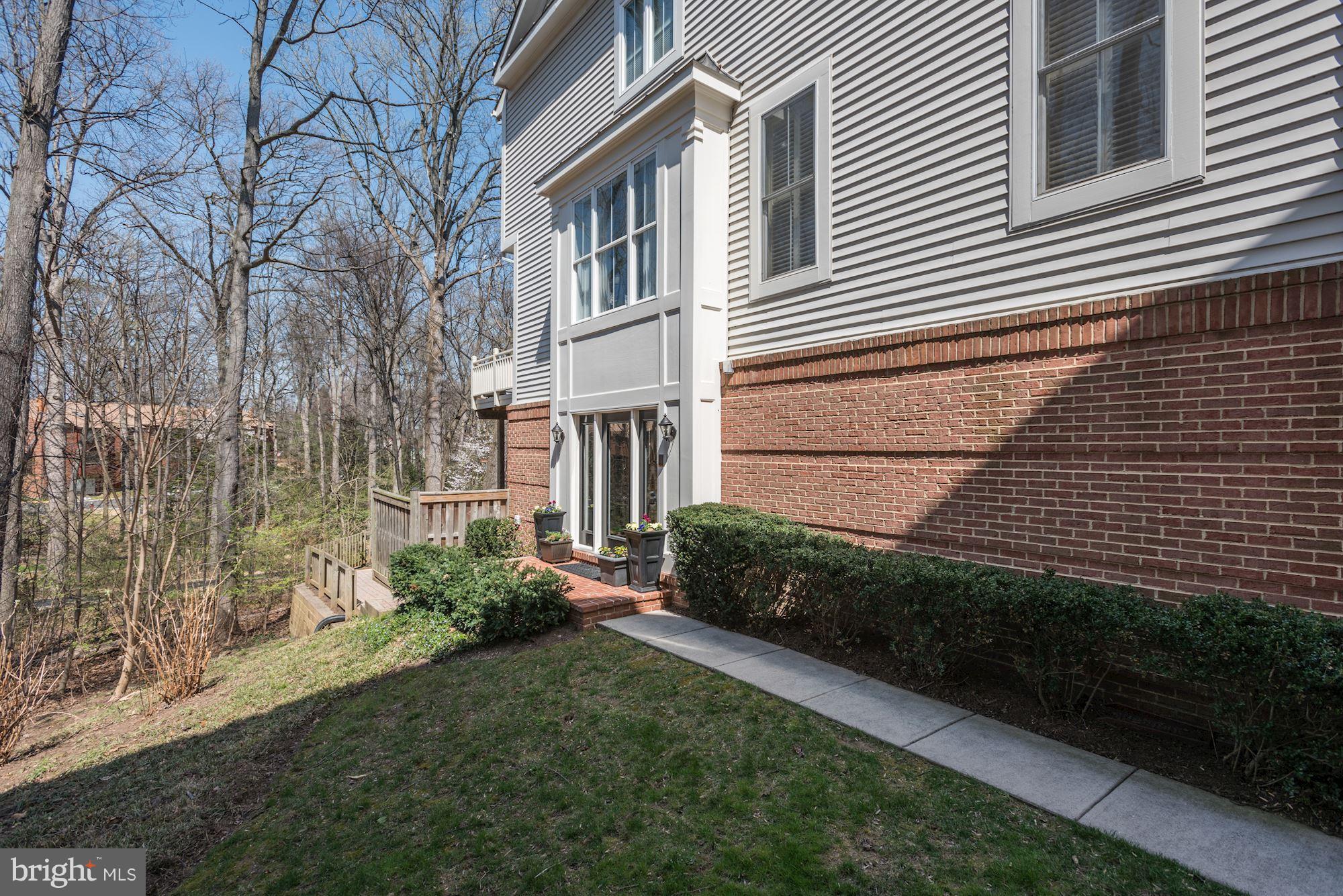 Walkway to Side Entrance