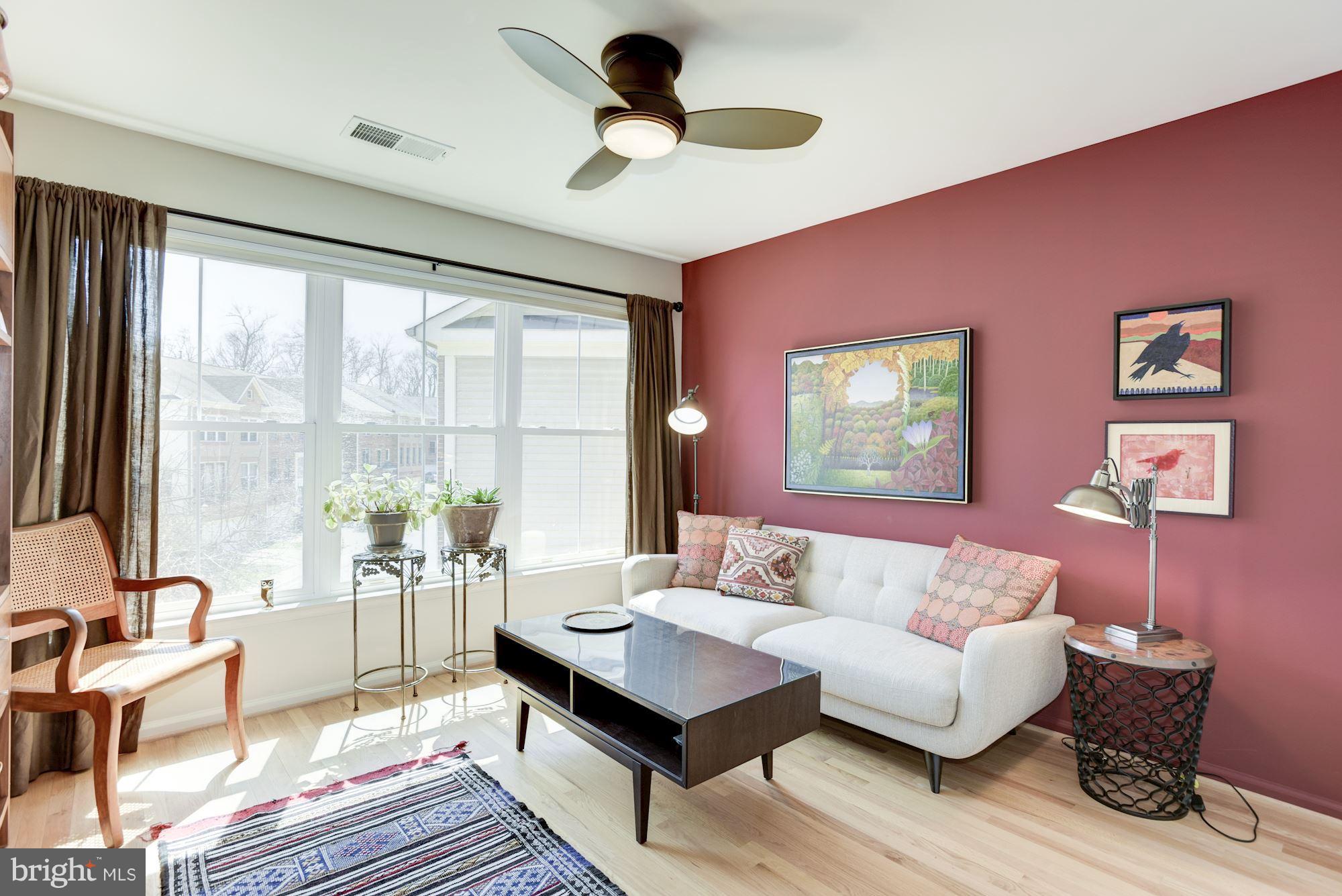 11492 Waterhaven Court Reston, VA 20190 - Photo 22 of 30 Sitting Room or~3rd Bedroom