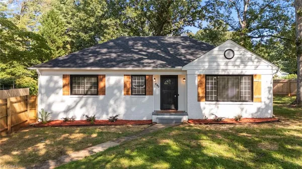 $349,900 | 940 North Peace Haven Road, Winston-Salem, NC 27104