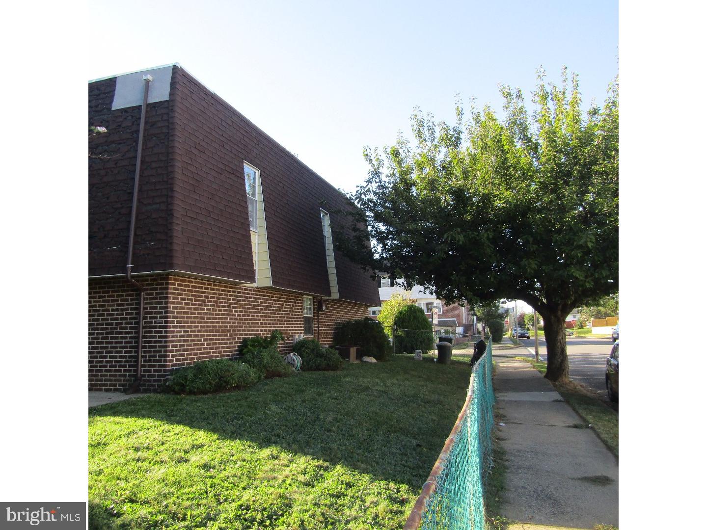 9967 Wingtip Road Philadelphia, PA 19115 - Photo 3 of 8 Gallery Image 3
