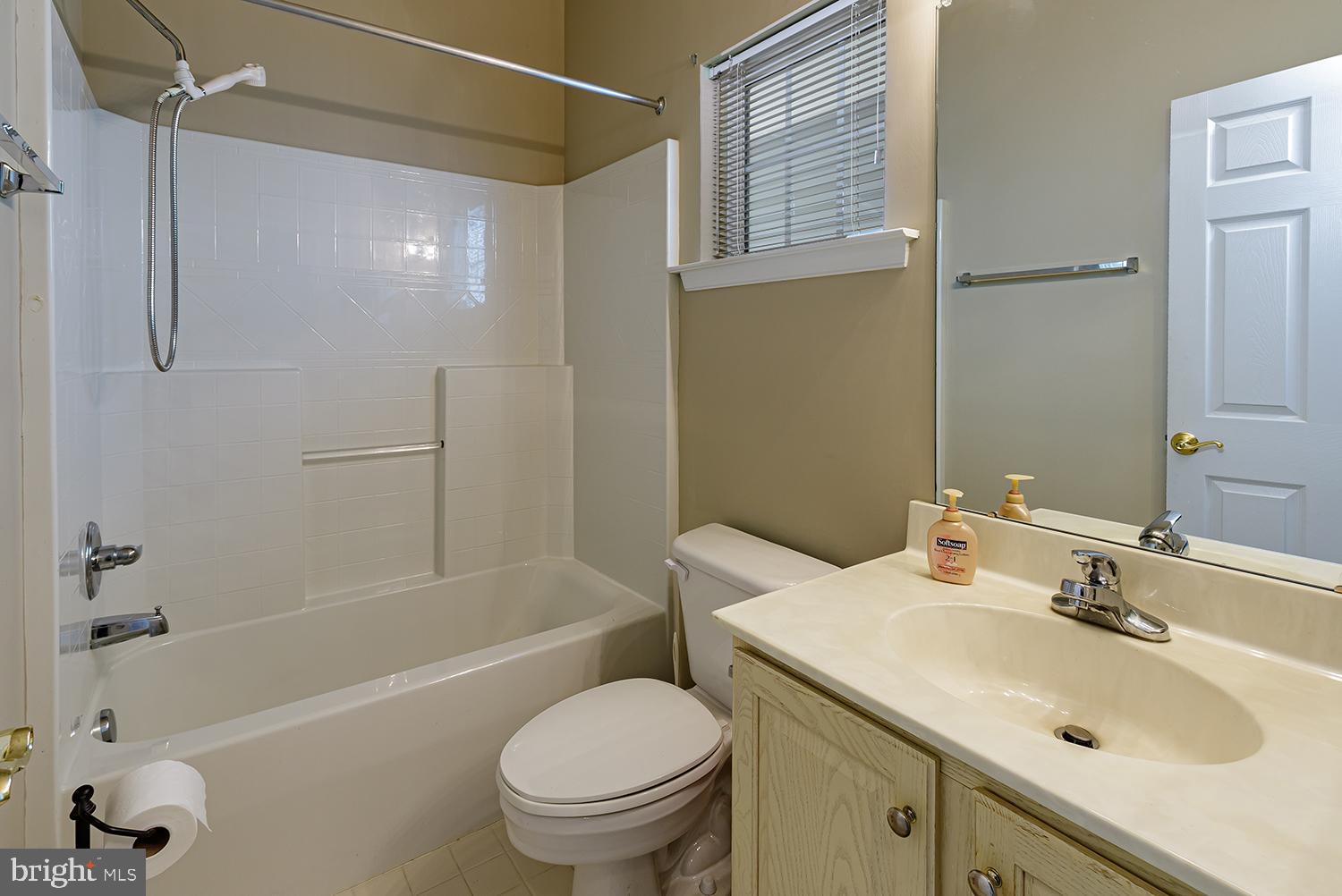 7 McCay Way Delanco, NJ 08075 - Photo 13 of 33 2nd Full Bath