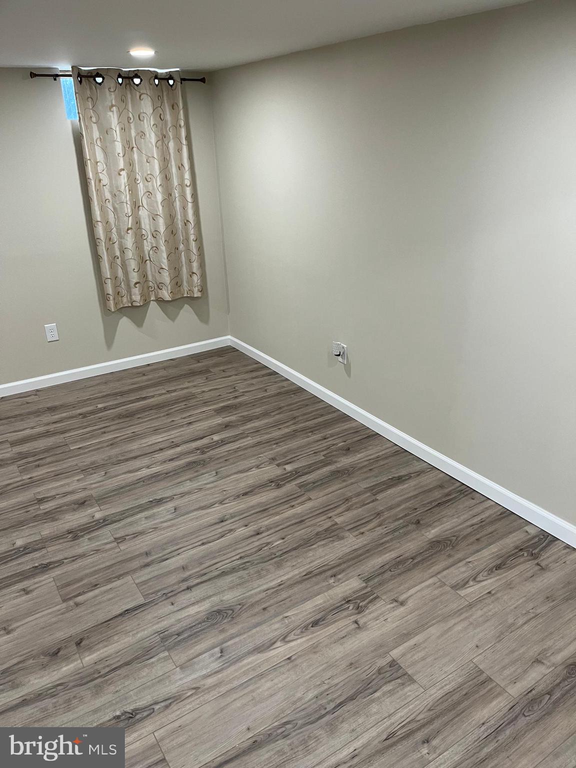 3464 Fitler Street Philadelphia, PA 19114 - Photo 11 of 22 wooden floor in an empty room