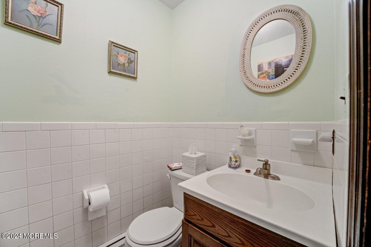 6 Sleepy Hollow Road Red Bank, NJ 07701 - Photo 16 of 36 Bathroom 1