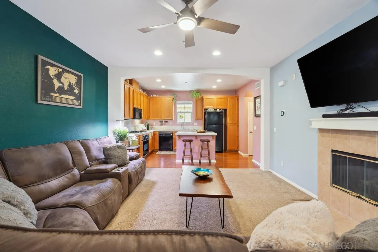 2220 Huntington Point Road, Unit 38 Chula Vista, CA 91914 - Photo 9 of 62 Gallery Image 9