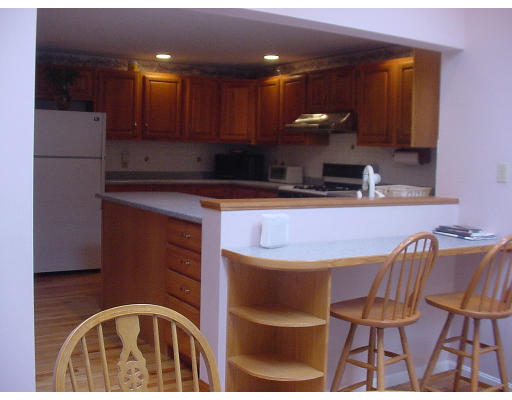 62 R Patten Road Westford, MA 01886 - Photo 4 of 6 Gallery Image 4