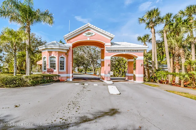$1,899,999 | 124 Lanternback Island Drive, Satellite Beach, FL 32937