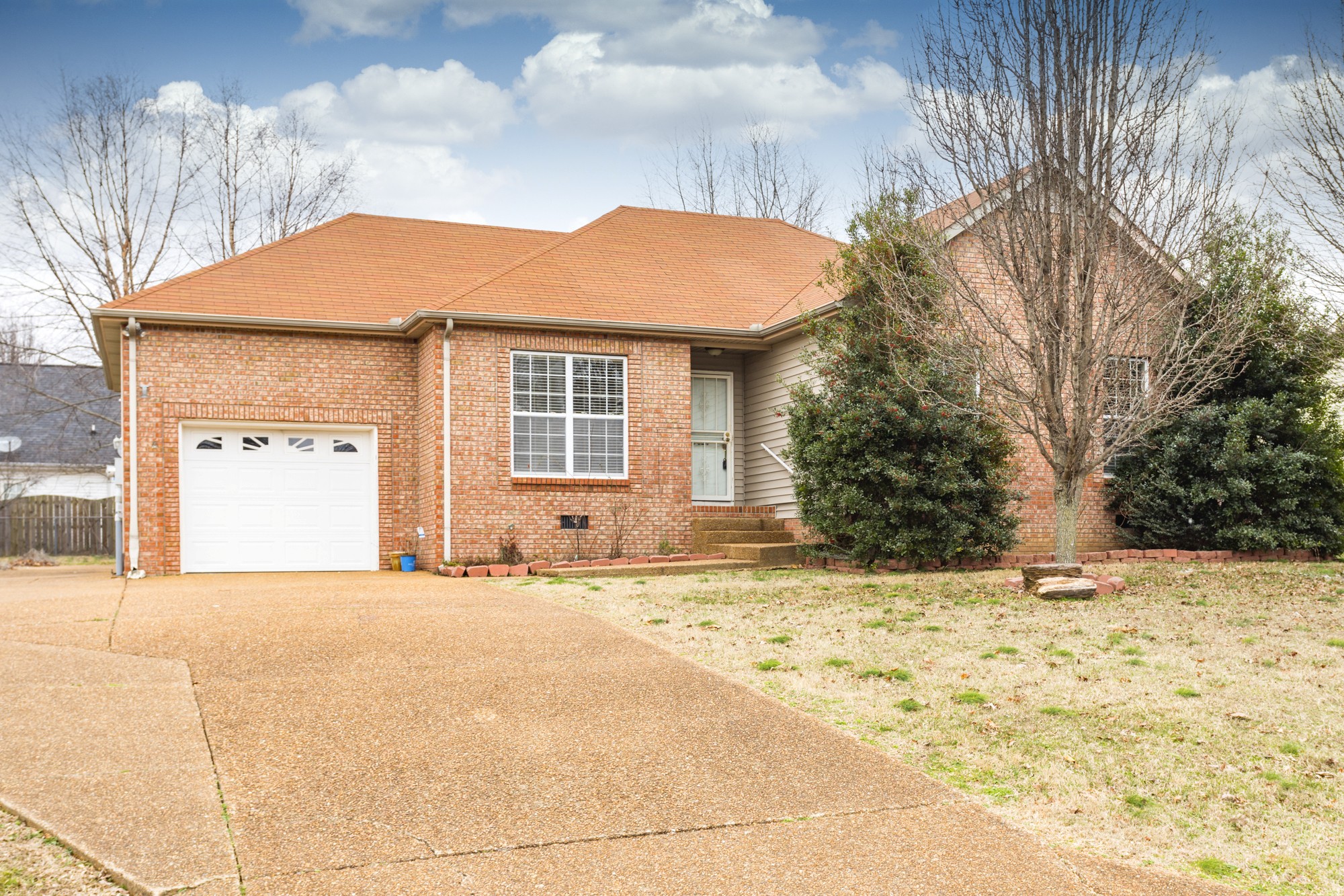 7684 South Swift Road Goodlettsville, TN 37072 - Photo 4 of 35