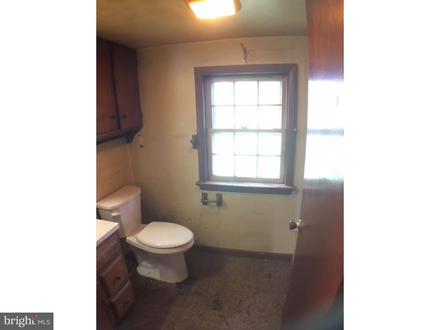 1900 Springer Road Harleysville, PA 19438 - Photo 11 of 15 Bathroom