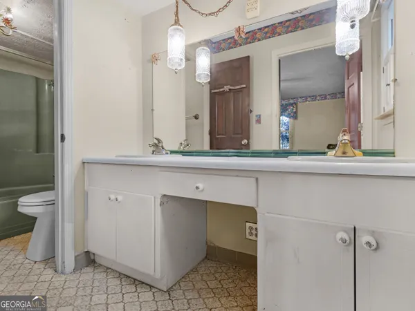 $300,000 | 209 Founders Drive, Barnesville, GA 30204