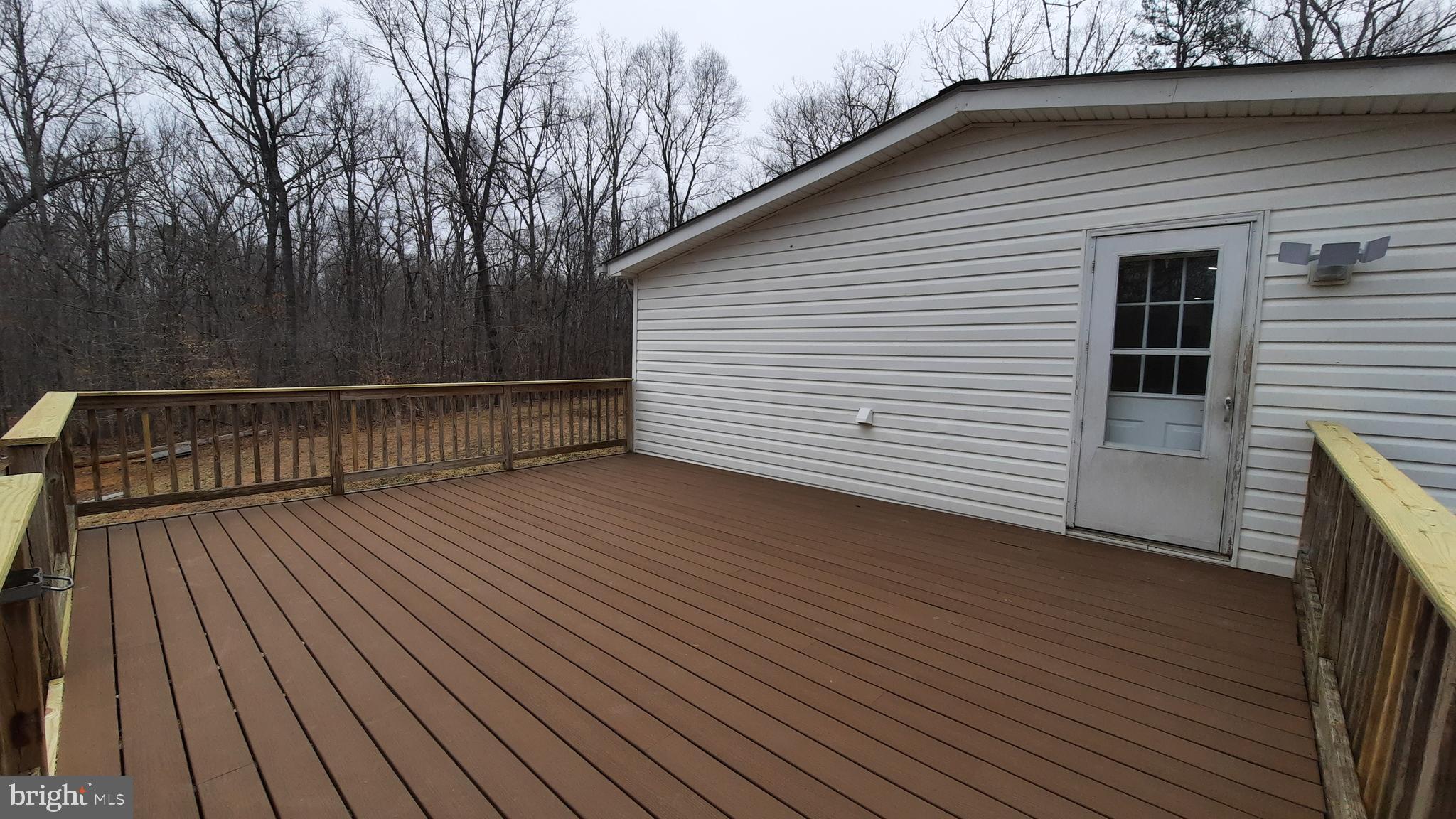 21051 Seigen Lane Richardsville, VA 22736 - Photo 24 of 42 a view of wooden deck
