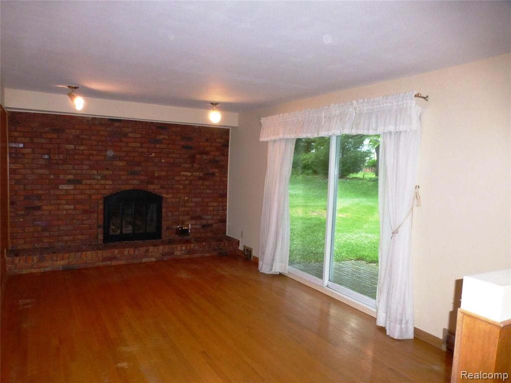 736 Wilwood Road Rochester Hills, MI 48309 - Photo 13 of 47