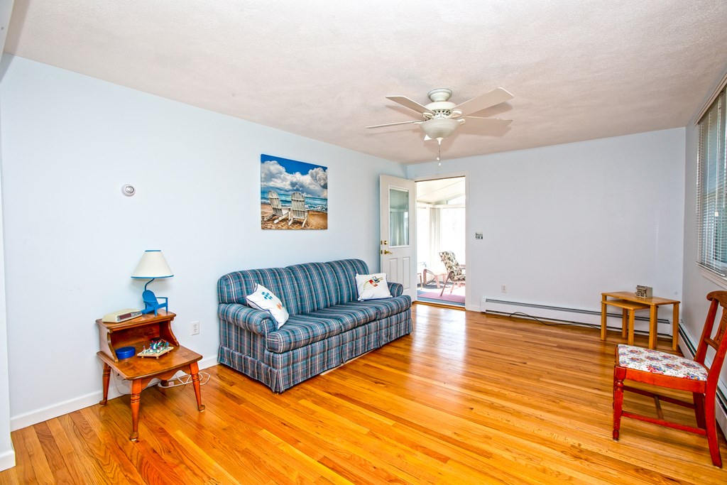 6 Nautilus Road Narragansett, RI 02882 - Photo 14 of 22