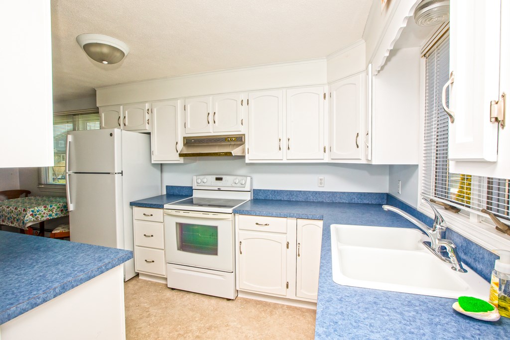 6 Nautilus Road Narragansett, RI 02882 - Photo 5 of 22