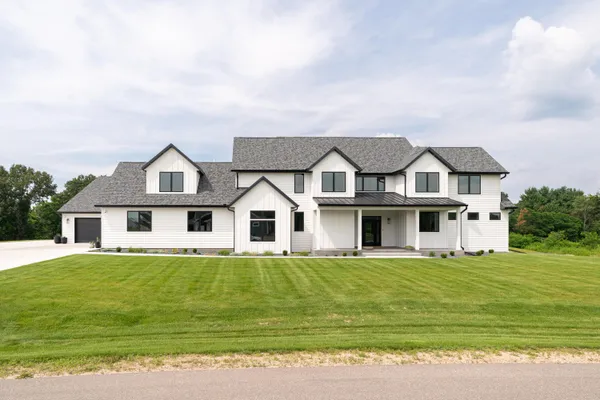 $1,999,900 | N7343 Hidden Pr Drive, Holland, WI 54636