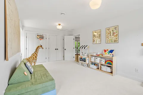 $1,290,000 | 219 Chicago Avenue North, Wayzata, MN 55391