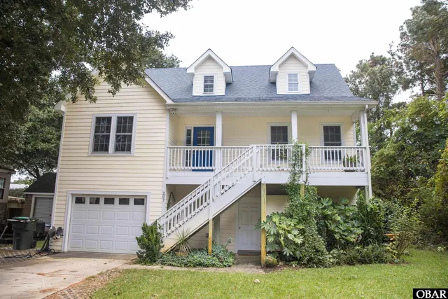$645,000 | 207 West Barnes Street, Nags Head, NC 27959