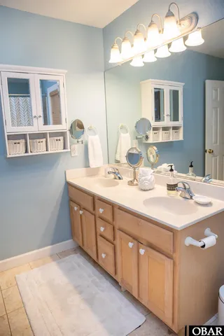 $645,000 | 207 West Barnes Street, Nags Head, NC 27959