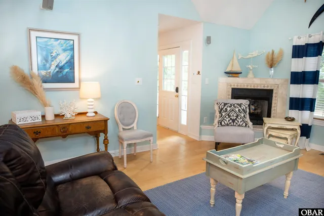 $645,000 | 207 West Barnes Street, Nags Head, NC 27959