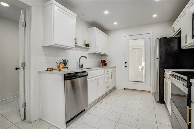 $235,000 | 537 Ann Avenue, Kansas City, KS 66101